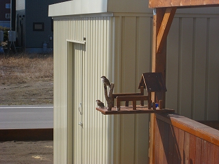 完成した洗濯小屋